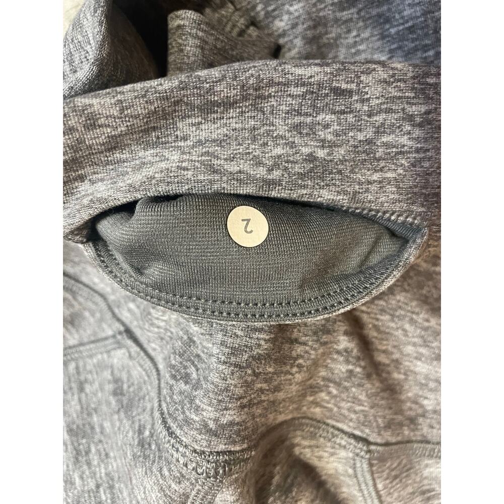 Lululemon Pure Practice High Waisted 4 Way Stretch Heather Gray Leggings Size 2 - Picture 10 of 12